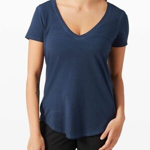 LULULEMON Love Tee Size 4